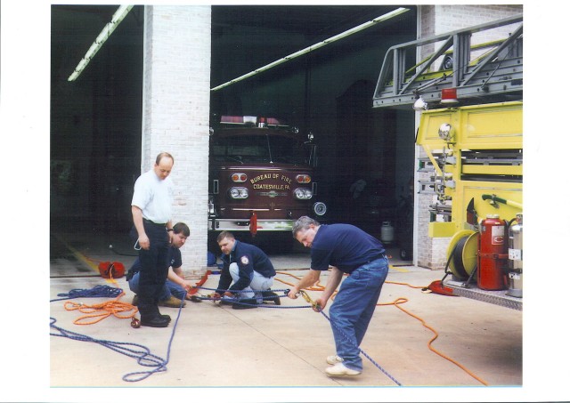 G. Carol, Randy Scott, Mike Conway,Bob Beech
Rope Training 1996